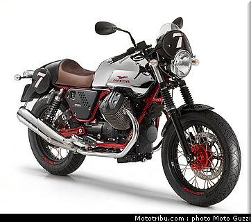 v7_racer_015_moto_guzzi_2014.jpg
