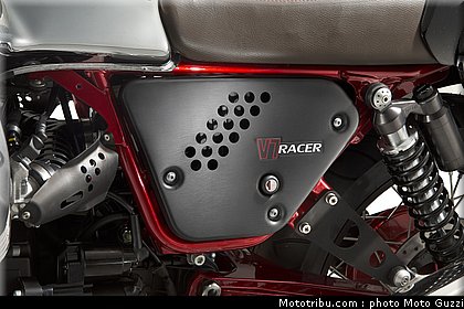 v7_racer_023_moto_guzzi_2014.jpg