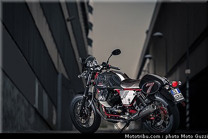 v7_racer_031_moto_guzzi_2014.jpg