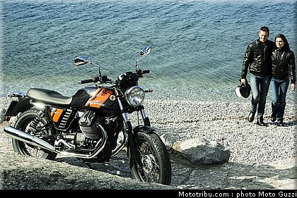 v7_special_012_moto_guzzi_2014.jpg