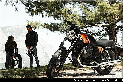 v7_special_014_moto_guzzi_2014.jpg