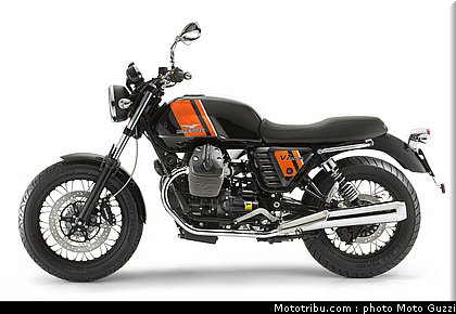 v7_special_024_moto_guzzi_2014.jpg