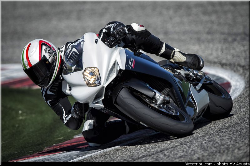 mv_agusta_2013_f3_800_0002