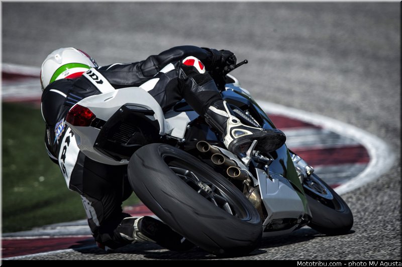 mv_agusta_2013_f3_800_0020