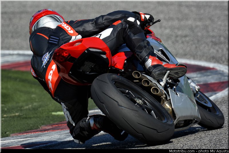 mv_agusta_2013_f3_800_0030