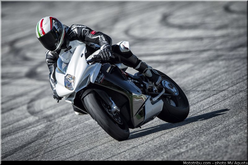 mv_agusta_2013_f3_800_0033