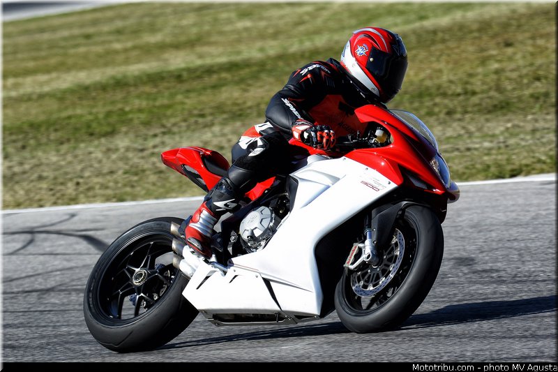 mv_agusta_2013_f3_800_0038