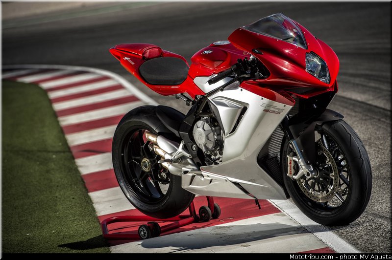 mv_agusta_2013_f3_800_0045