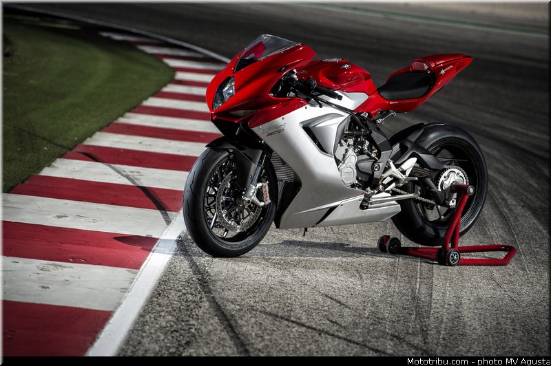 mv_agusta_2013_f3_800_0049