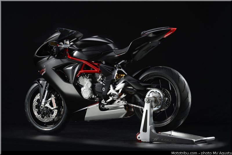 mv_agusta_2013_f3_800_0057