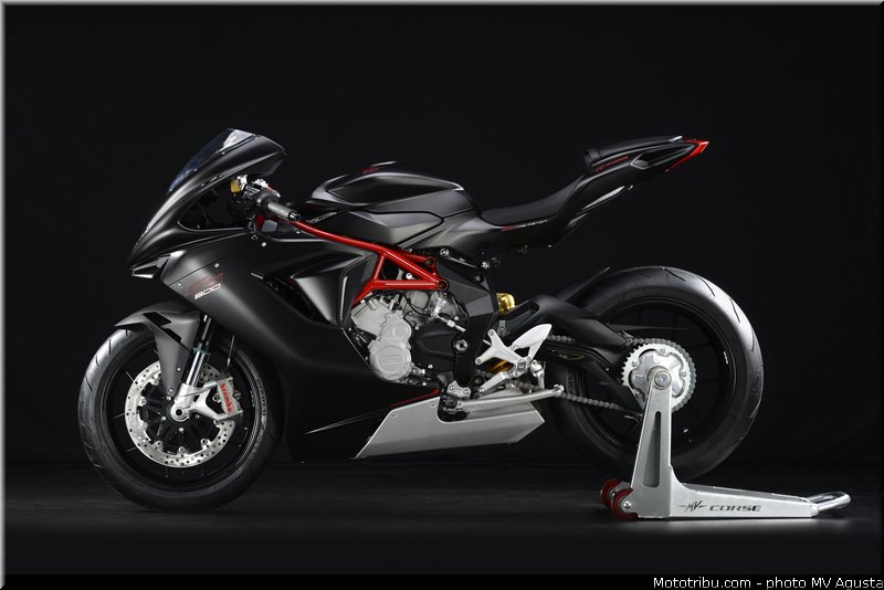 mv_agusta_2013_f3_800_0058