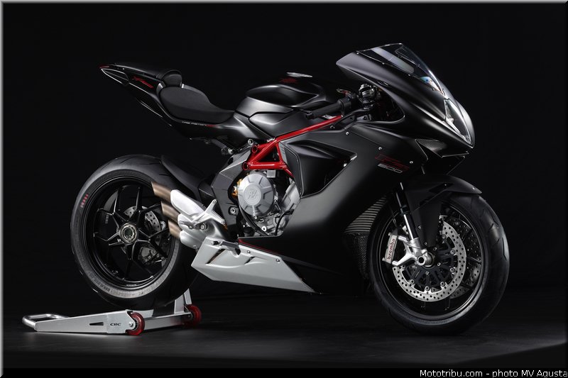 mv_agusta_2013_f3_800_0065