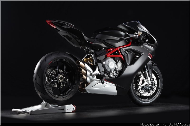 mv_agusta_2013_f3_800_0067