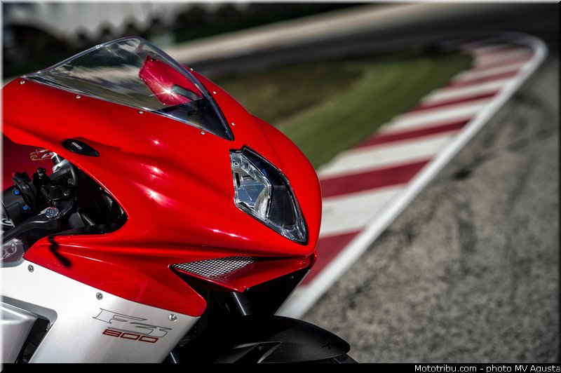 mv_agusta_2013_f3_800_0074