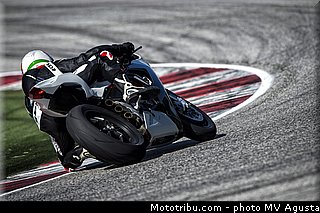 mv_agusta_2013_f3_800_0004.jpg