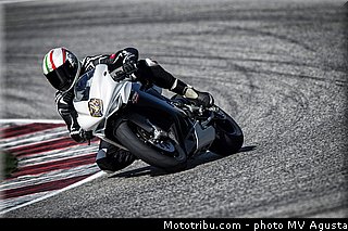 mv_agusta_2013_f3_800_0006.jpg