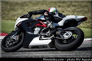 mv_agusta_2013_f3_800_0008.jpg
