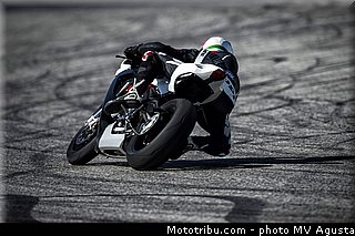 mv_agusta_2013_f3_800_0010.jpg