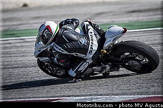 mv_agusta_2013_f3_800_0025.jpg