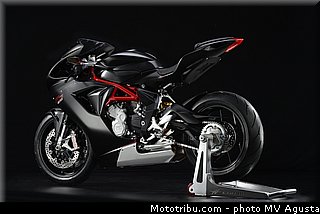 mv_agusta_2013_f3_800_0057.jpg