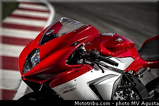 mv_agusta_2013_f3_800_0073.jpg