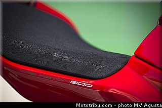 mv_agusta_2013_f3_800_0082.jpg