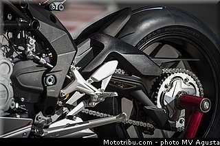 mv_agusta_2013_f3_800_0089.jpg