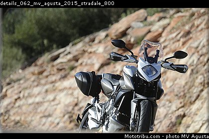 details_062_mv_agusta_2015_stradale_800.jpg