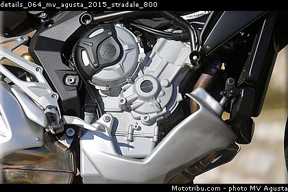 details_064_mv_agusta_2015_stradale_800.jpg