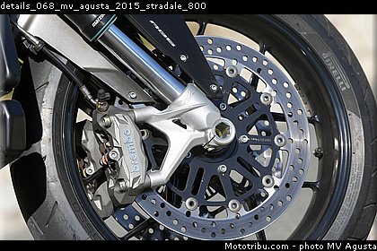 details_068_mv_agusta_2015_stradale_800.jpg