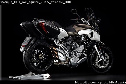statique_001_mv_agusta_2015_stradale_800.jpg