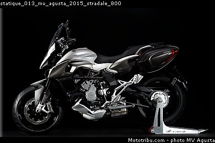 statique_013_mv_agusta_2015_stradale_800.jpg