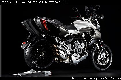 statique_016_mv_agusta_2015_stradale_800.jpg