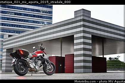 statique_021_mv_agusta_2015_stradale_800.jpg