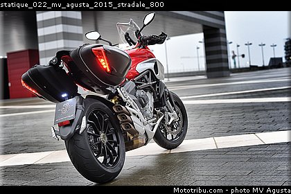 statique_022_mv_agusta_2015_stradale_800.jpg