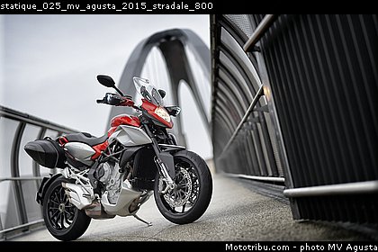 statique_025_mv_agusta_2015_stradale_800.jpg