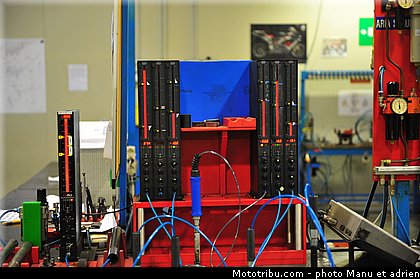 visite_usine_mv_agusta_032.jpg