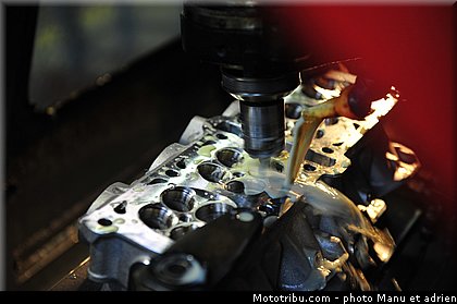 visite_usine_mv_agusta_037.jpg