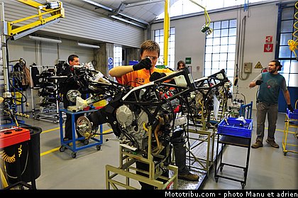 visite_usine_mv_agusta_044.jpg