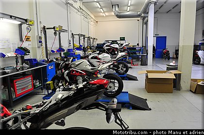 visite_usine_mv_agusta_086.jpg