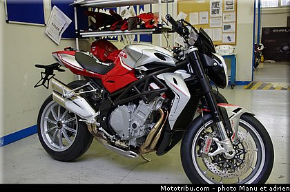 visite_usine_mv_agusta_089.jpg