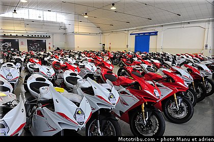 visite_usine_mv_agusta_093.jpg