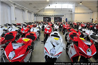 visite_usine_mv_agusta_094.jpg