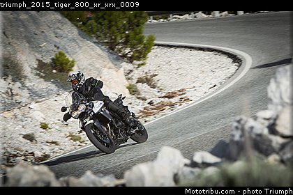triumph_2015_tiger_800_xr_xrx_0009.jpg