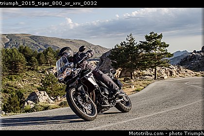 triumph_2015_tiger_800_xr_xrx_0032.jpg