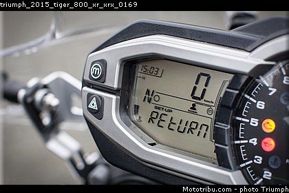 triumph_2015_tiger_800_xr_xrx_0169.jpg