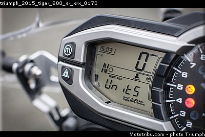 triumph_2015_tiger_800_xr_xrx_0170.jpg