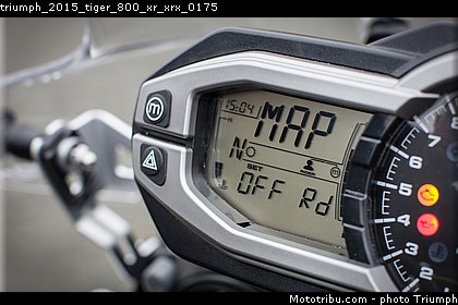 triumph_2015_tiger_800_xr_xrx_0175.jpg