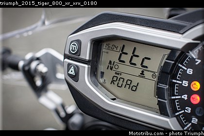 triumph_2015_tiger_800_xr_xrx_0180.jpg