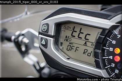 triumph_2015_tiger_800_xr_xrx_0183.jpg